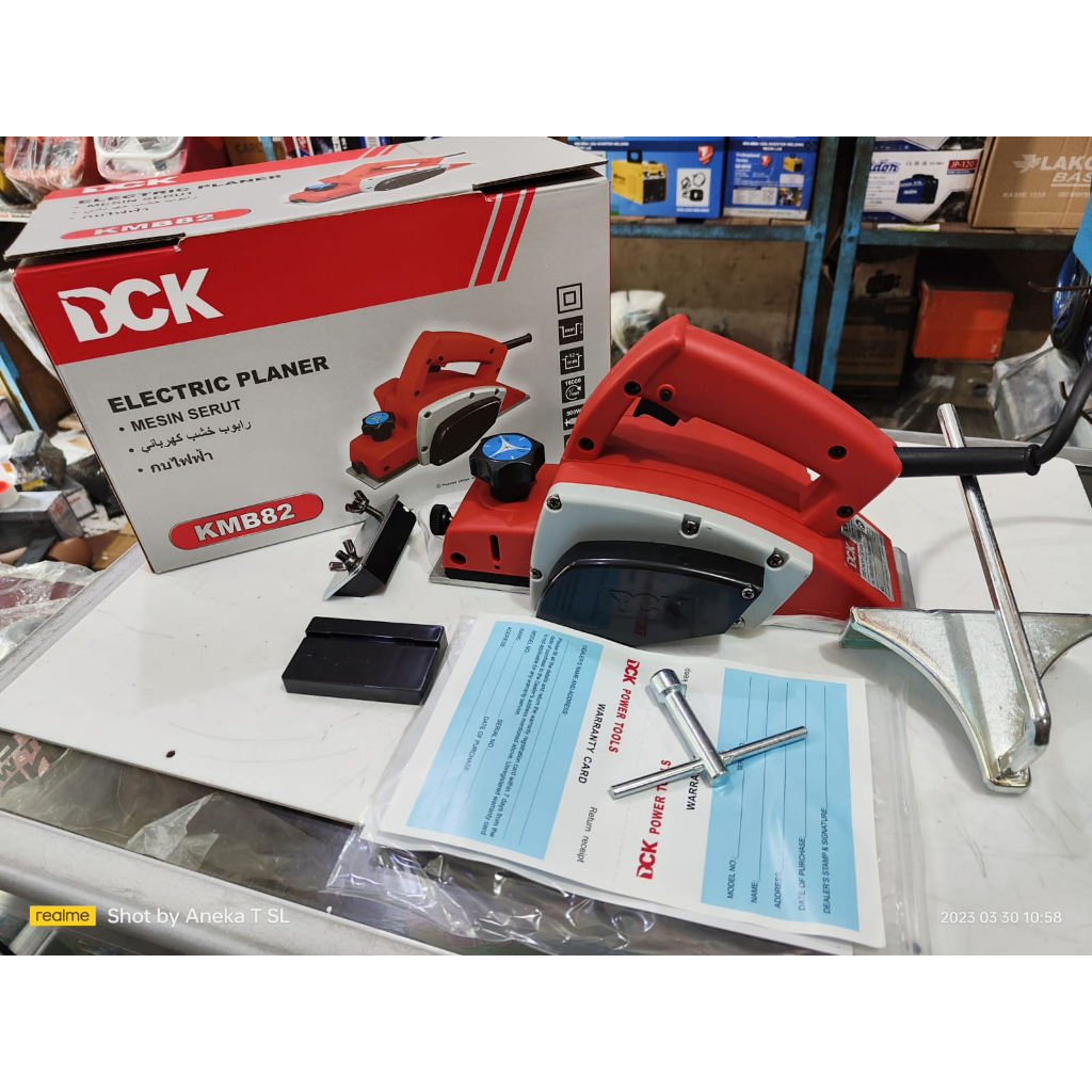 Mesin Serut Kayu DCK KMB82 Planner DCK 82mm Mesin Pasah Kayu DCK