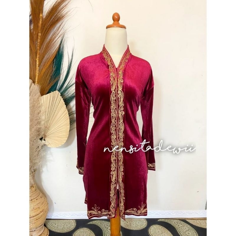 Kebaya Bordir Panjang, Model Kartini - Maroon