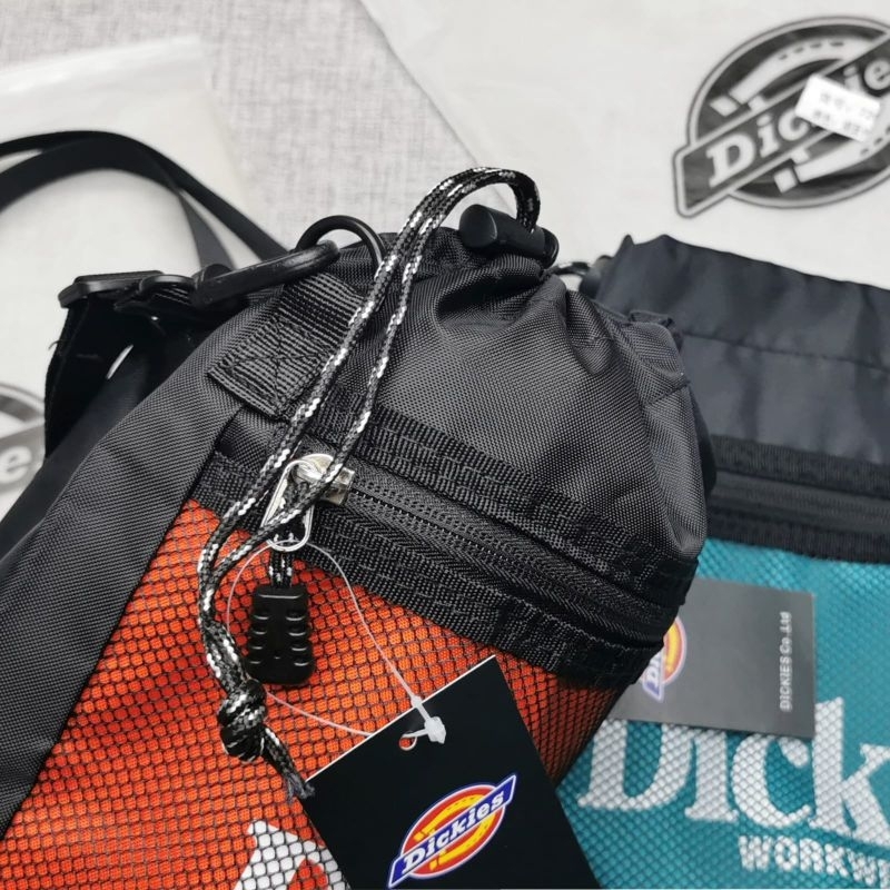 Dickies Crossbody Bucket Bag / Tas selempang Dickies