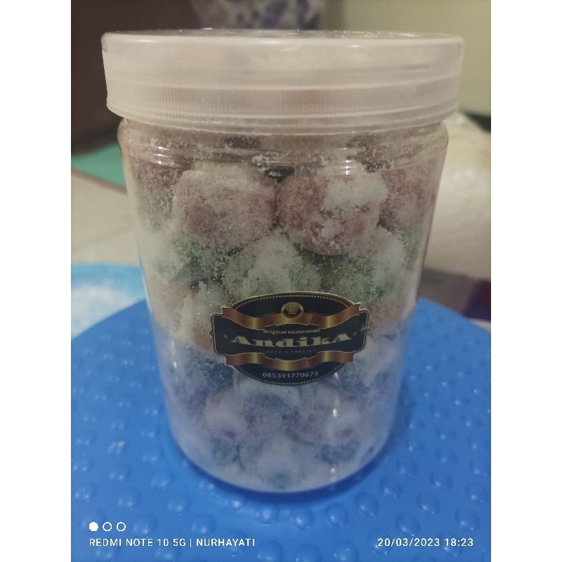 

kue lebaran bola bola keju salju