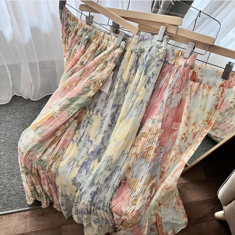 YASMINE PLEATS SKIRT OUTFIX