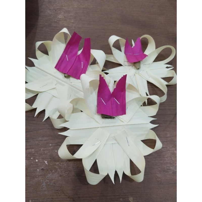 Canang Sari Busung ibung /Canang Goak/ canang bali/ jejaitan bali // isi 50pcs