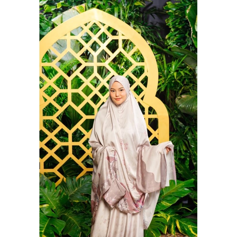 LBYLCB || Syakira Series || Prayer Robe