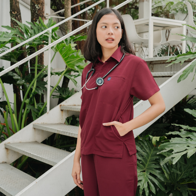 Baju Jaga POLO SS - MAROON Scrubs Theatre Blues First Line Lengan Pendek