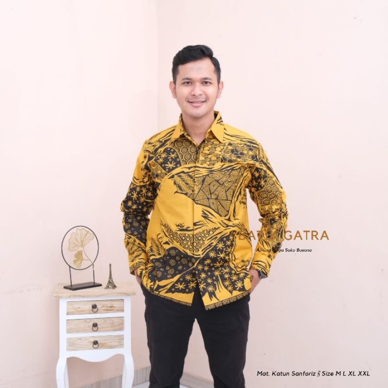 Kemeja Batik Pria Lengan Panjang Abstrak Kuning Lapis Furing