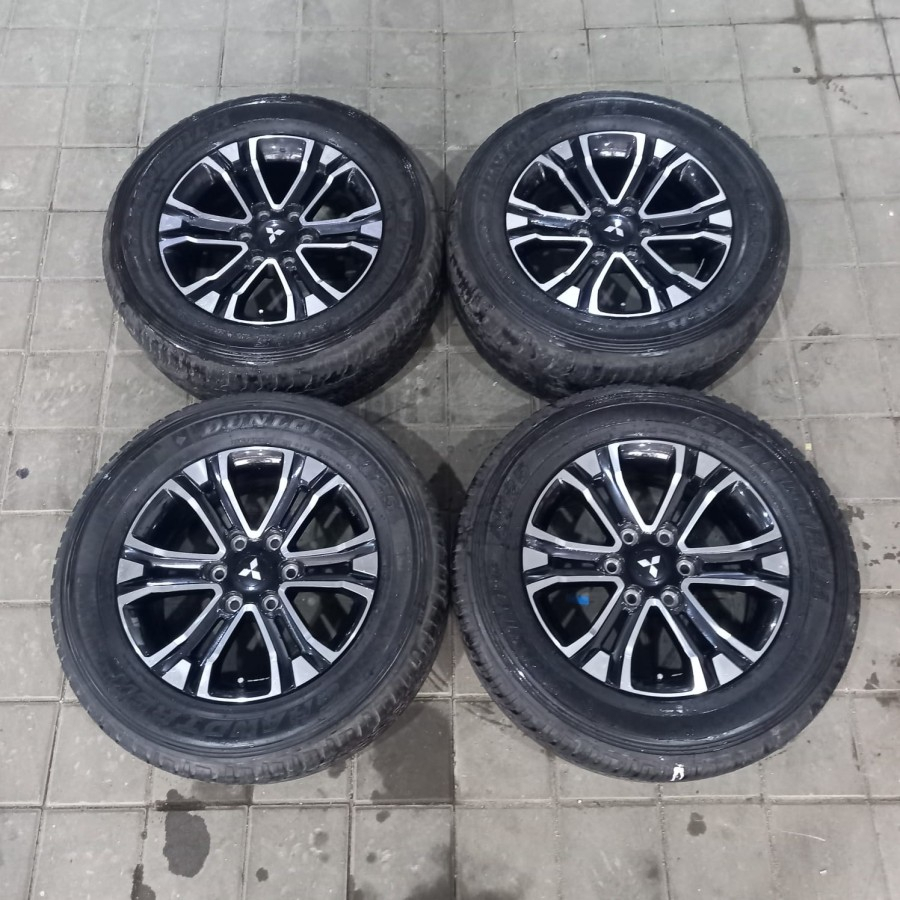 Velg Mobil Bekas Ring 18 STD PAJERO OXFORD R18 Lebar 7,5 Lubang 6 ET 38 BAN 265 60 R18