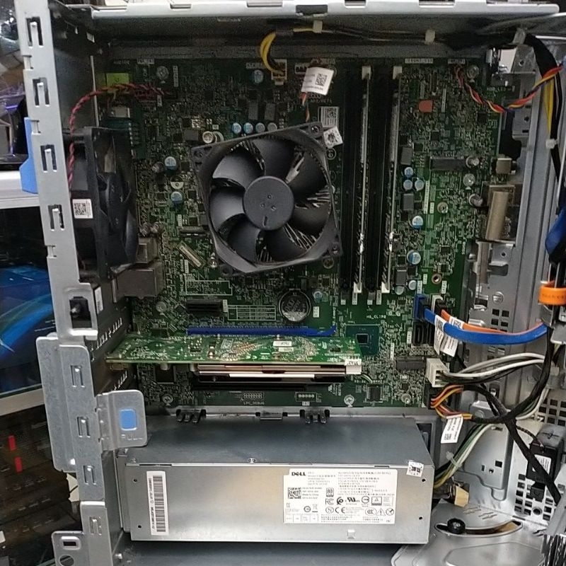 PC DELL OPTIPLEX 7070 MT I7 9700 RAM 16 GB NVME 256  GB HDD 1 TB  VGA 4 GB DDR5 LIKE NEW