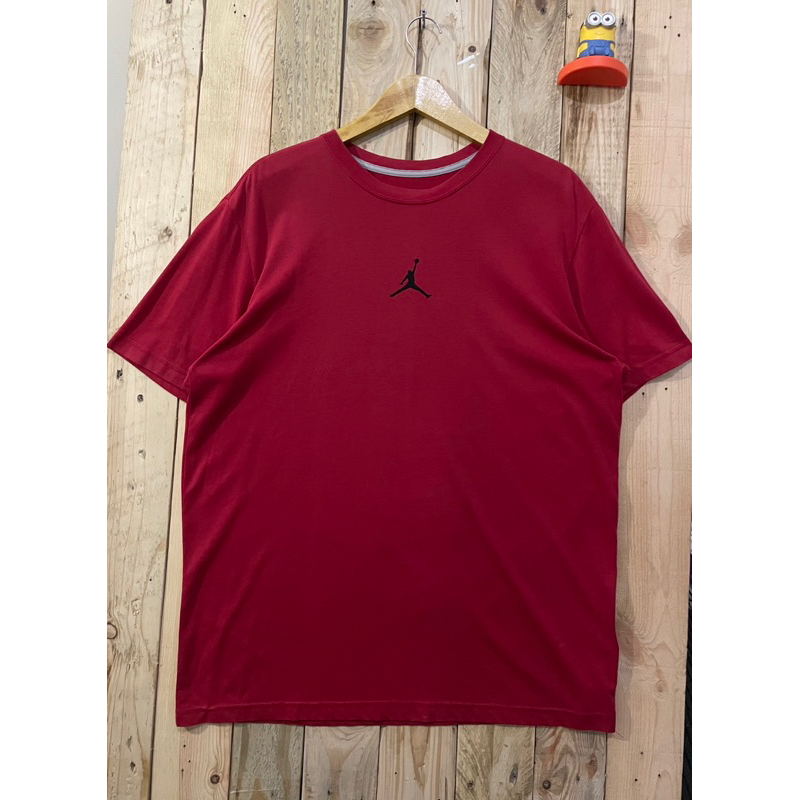 Kaos/tshirt Jordan Preloved
