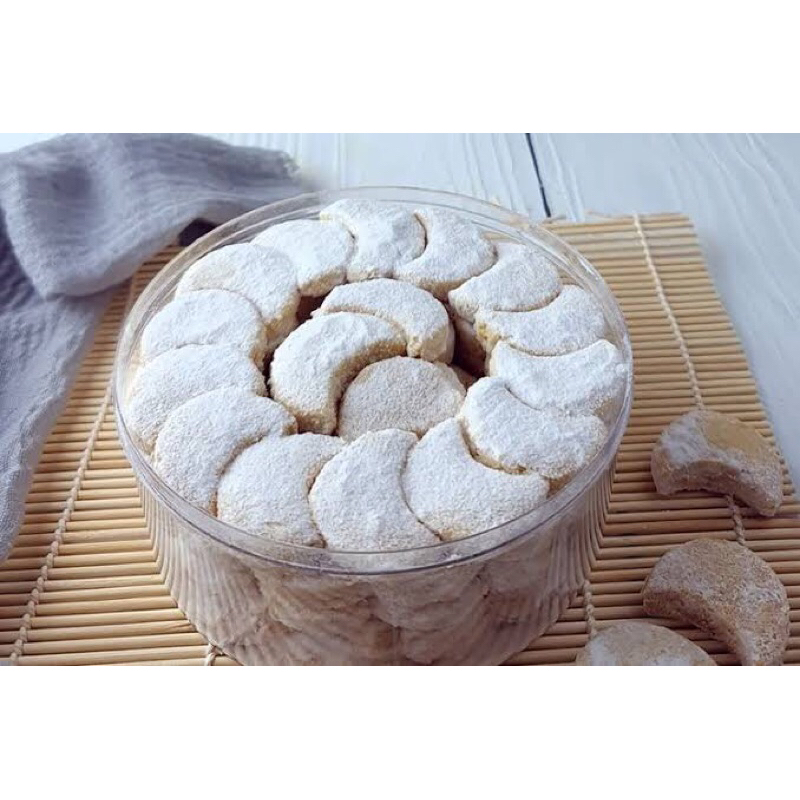 

Kue Putri Salju 500gram