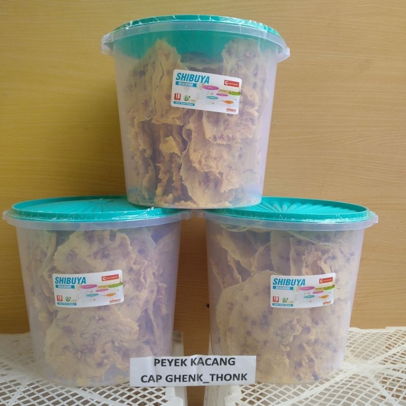 

Rempeyek kacang Tanah