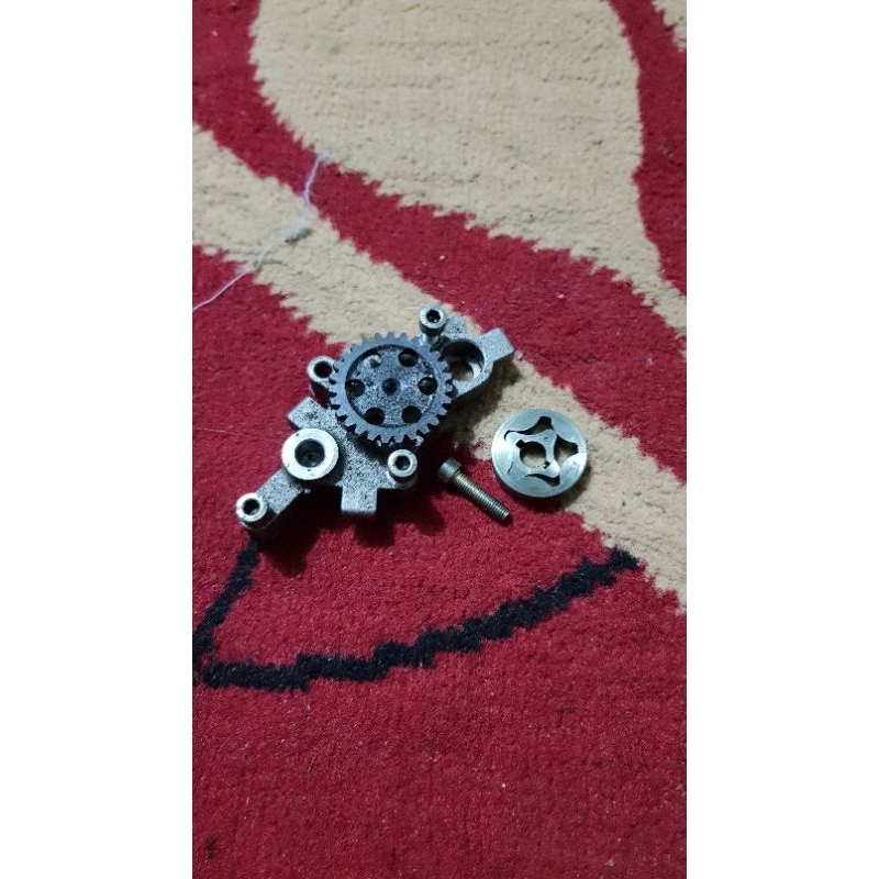 oil pump pompa oli husqvarna te 250 310 te310 te250 2010