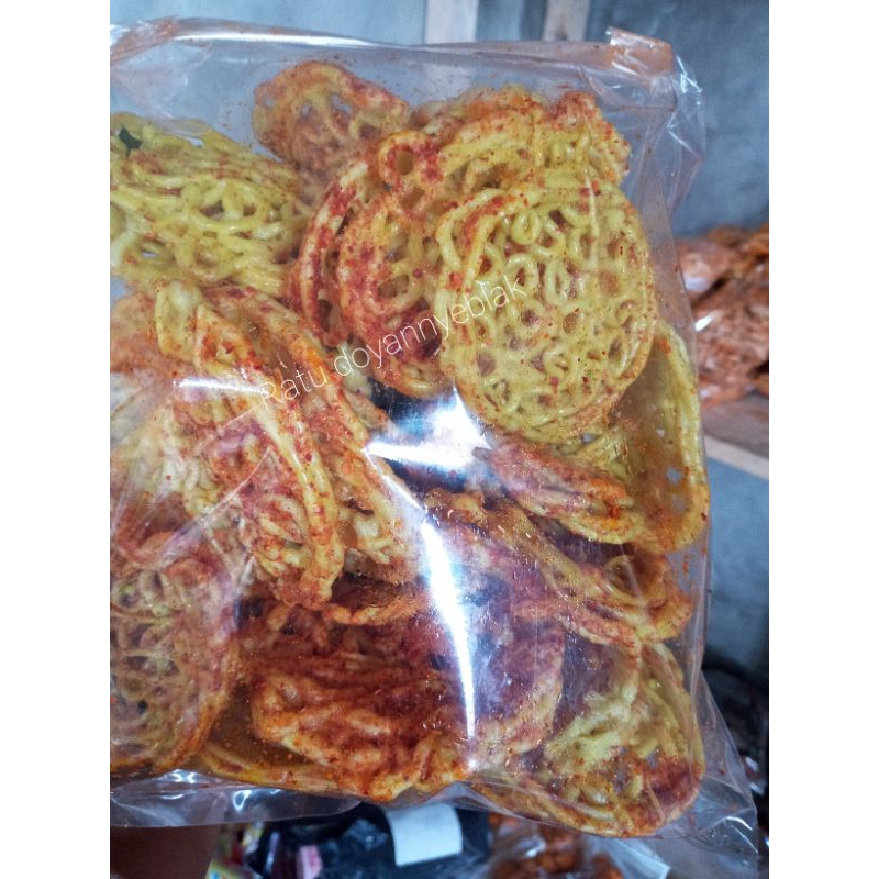 

seblak bantat krupuk mie kemasan 250 grm