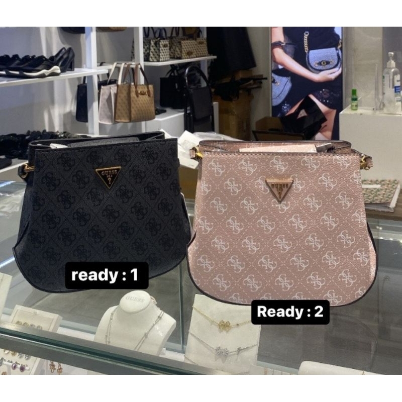 GUESS ALEXIE BUCKET BAG