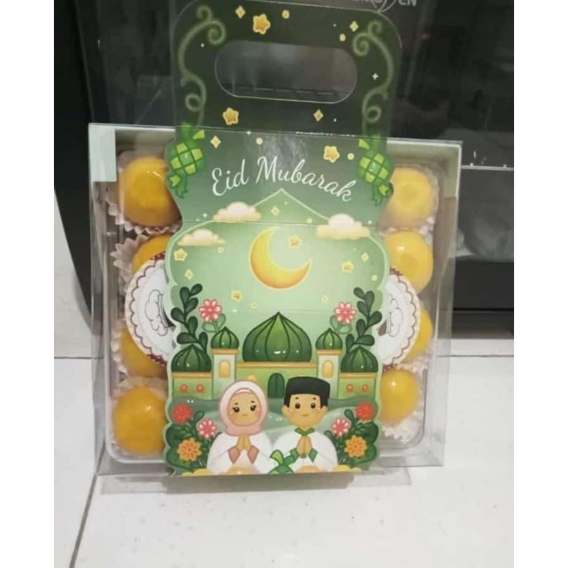 

Hampers Lebaran , Kue kering Nastar & kastanggel di jamin enak
