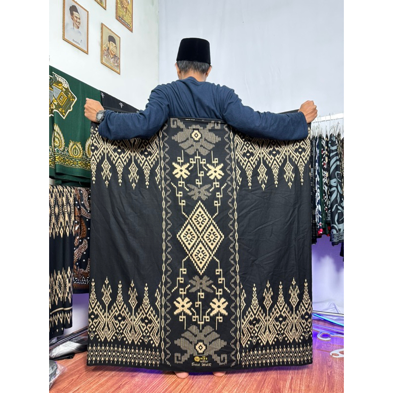 Sarung Hitam / Sarung Batik Pria / Sarung Batik Pekalongan