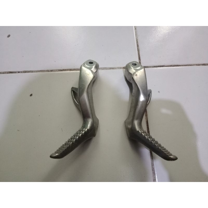 step belakang suzuki skydrive