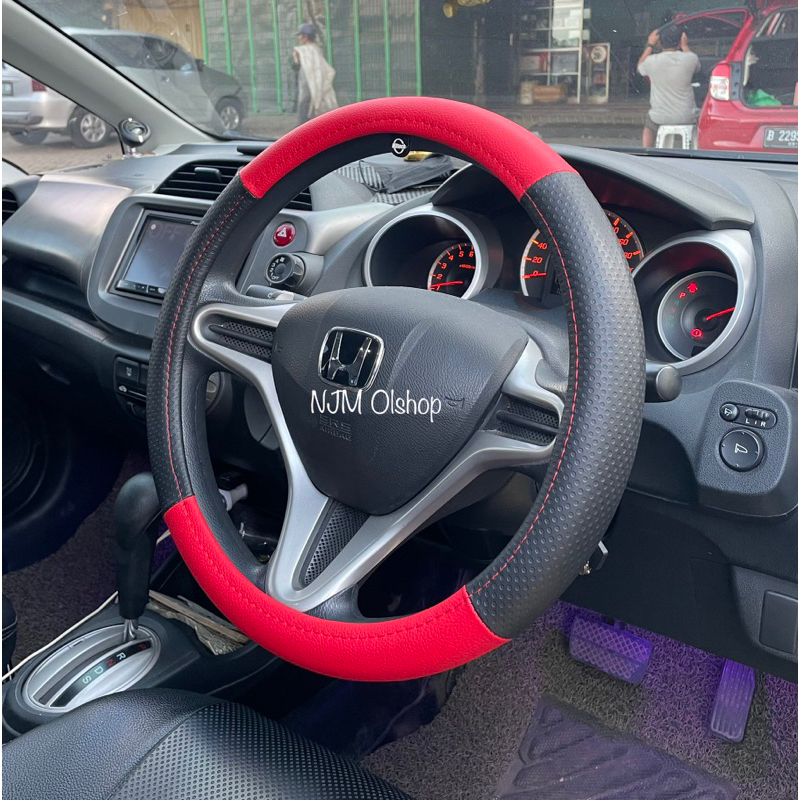 Cover stir / Sarung stir mobil model NEW Exelent asli bahan MBtech - Universal