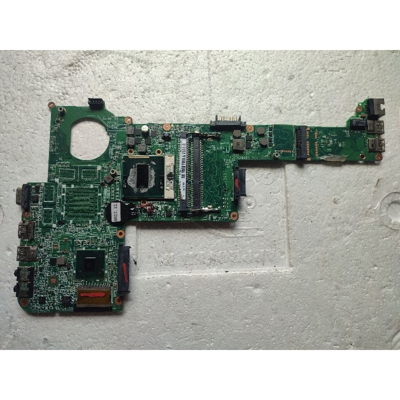 Motherboard Mainboard C840 C800 C800D C845 L840 L845 M840