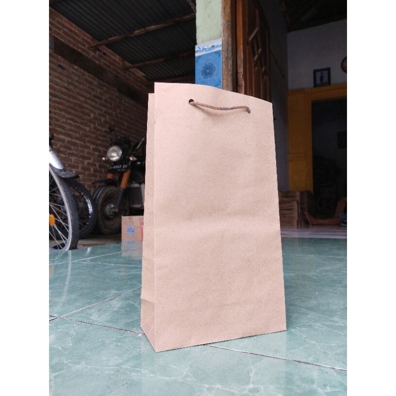 

PAPERBAG POLOS UKURAN 17×30