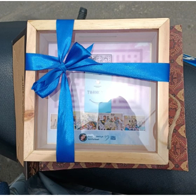 Kotak Kayu Akrilik Box