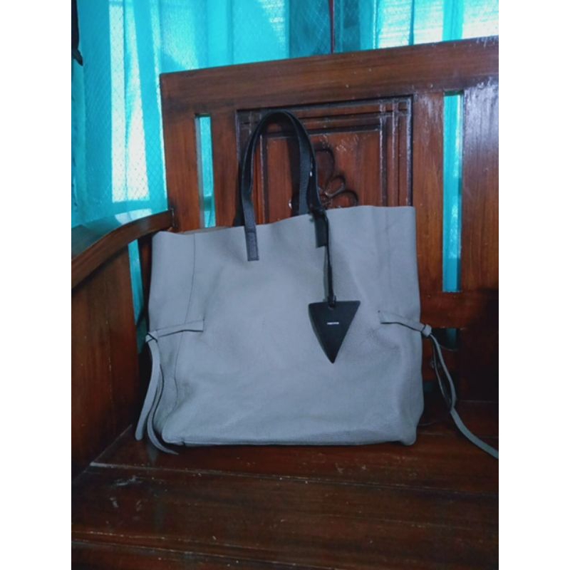 Preloved Rouge & Lounge