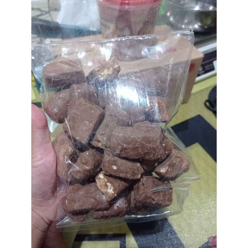 

COKLAT NOCKER