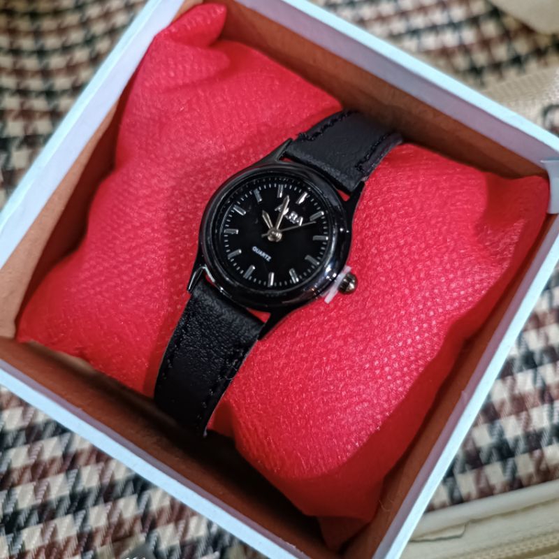 jam tangan wanita tali kulit diameter kecil