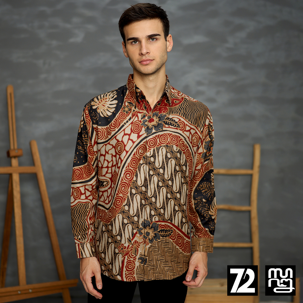 KEMEJA BATIK PRIA LENGAN PANJANG Kemeja Dobby Slimfit Motif Parang Roll Warna Hitam Merah 723159 Cap 72 - Baju Kemeja Atasan Pakaian Setelan Batik Pria Cowok Laki Laki Remaja Keluarga Kantor Lengan Panjang Modern Slimfit Slim Fit Premium Kekinian