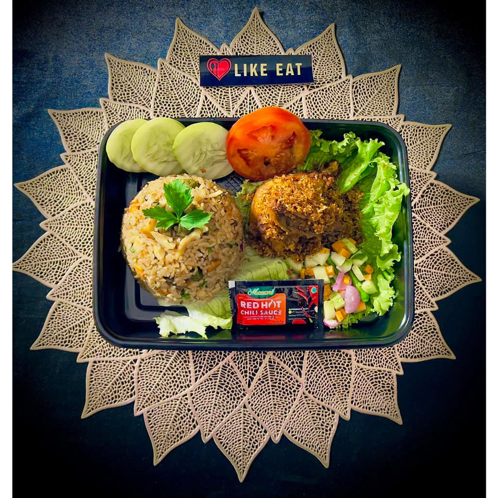 

Nasi Goreng Spesial Ayam