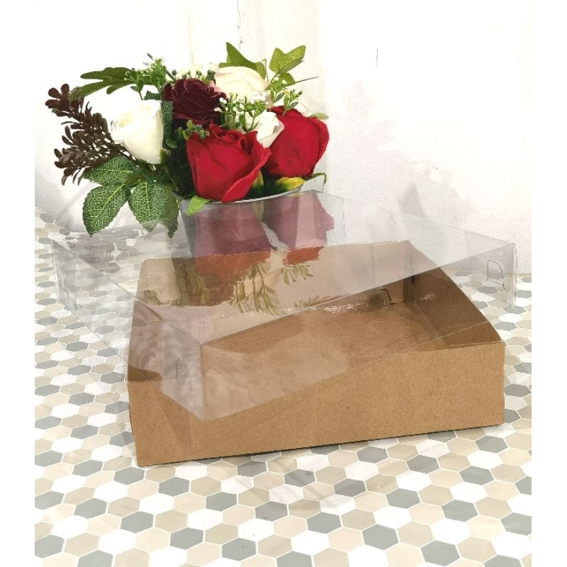 

BOX KRAFT MIKA - DUS - KOTAK - KARDUS 20x20x5 (ISI : 10 PCS)