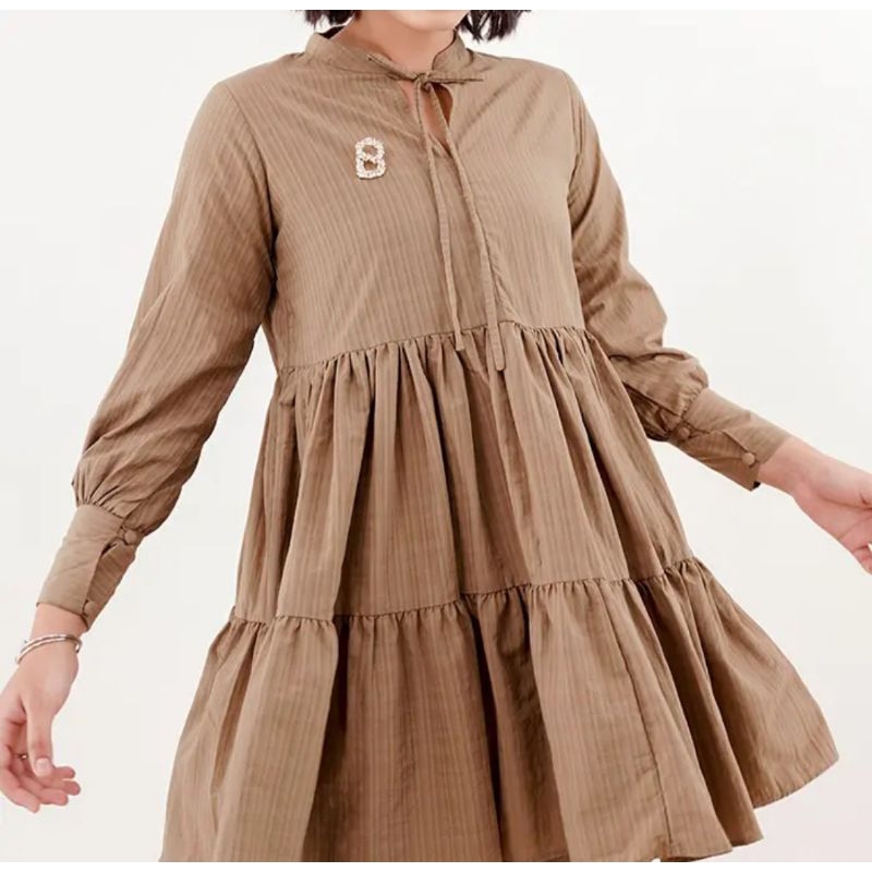 RALINE TIERED TOP IN BROWN BENANG JARUM SIZE S