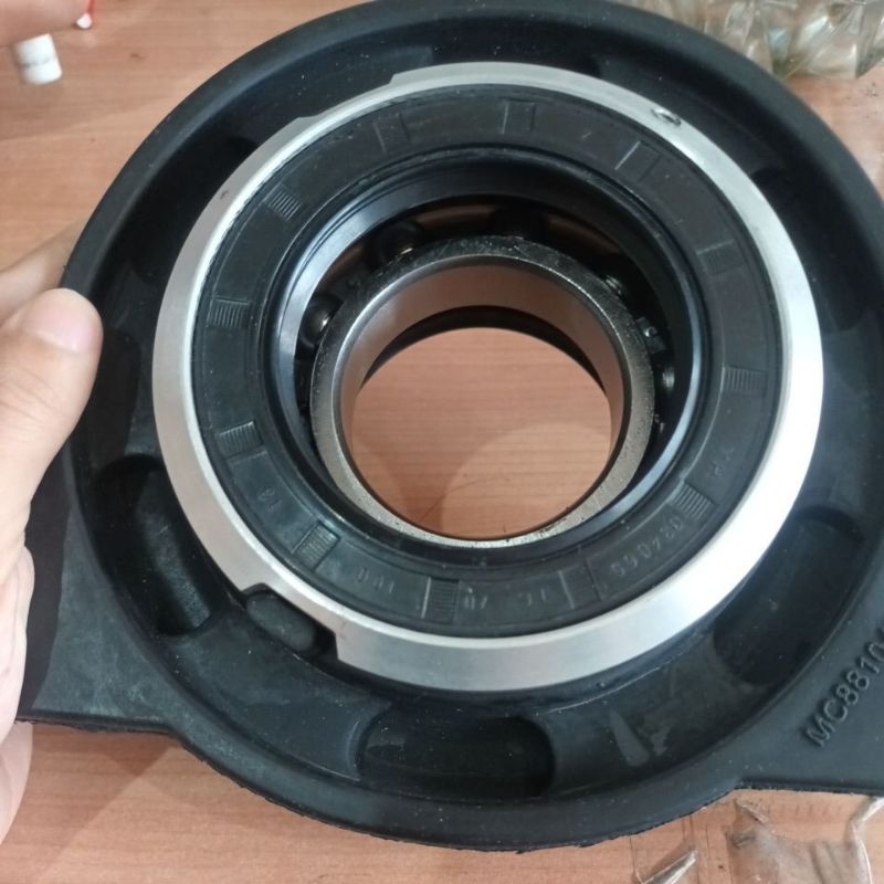 center bearing fuso 190ps