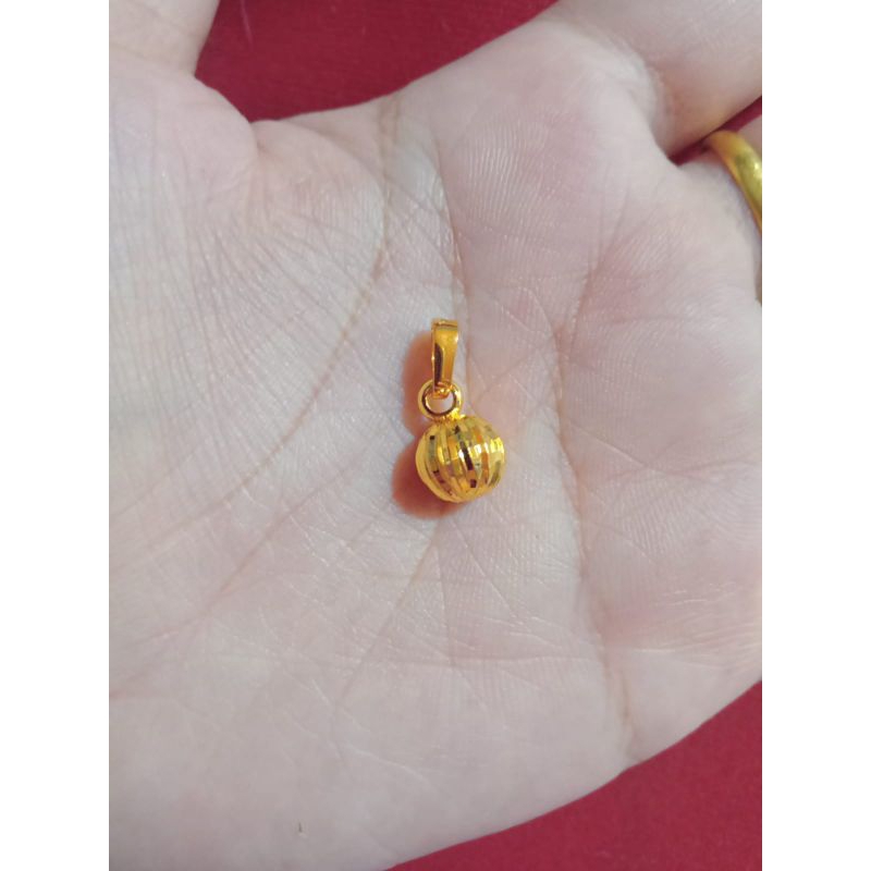 liontin bola B lapis emas 24k