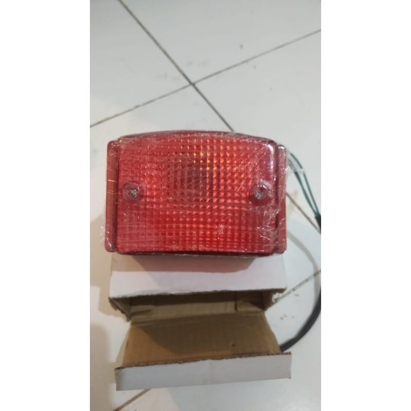 Stoplamp binter KE125