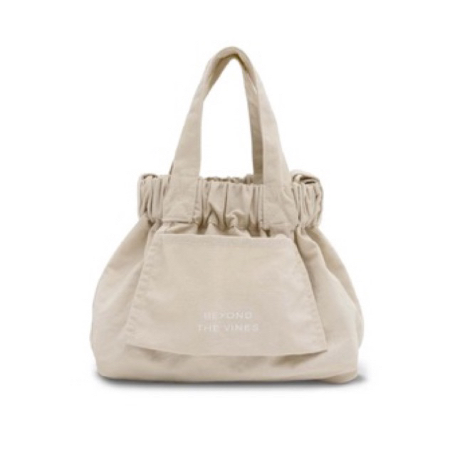 [ready stock] beyond the vines micro dumpling bag cream