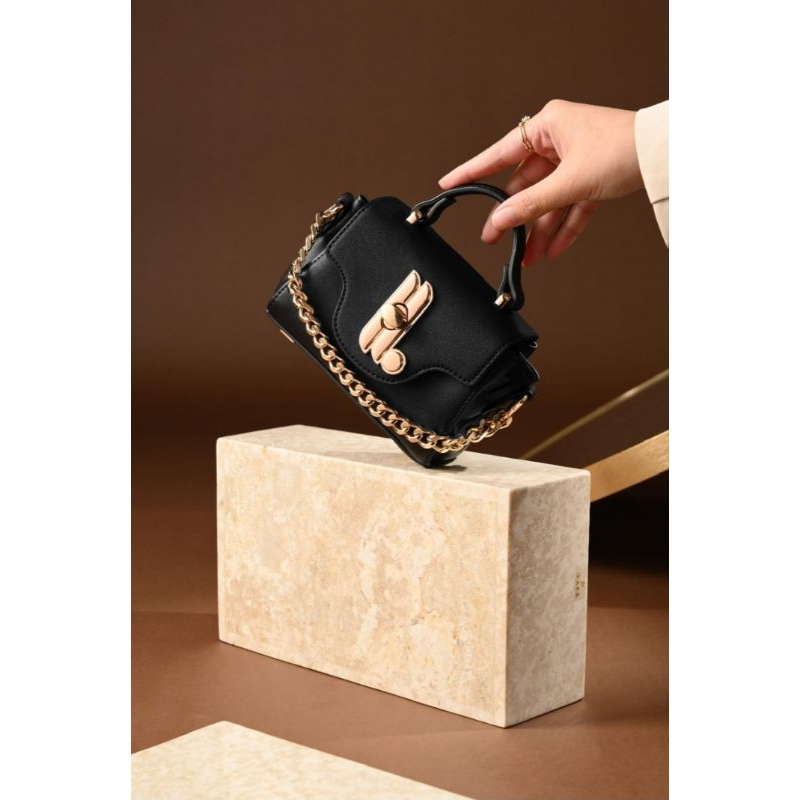 LEVAUGHN BAG HEYLOCAL LOCAL.ID