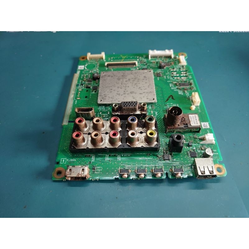 mesin/motherboard tv toshiba 32P2300VJ bekas normal jaya