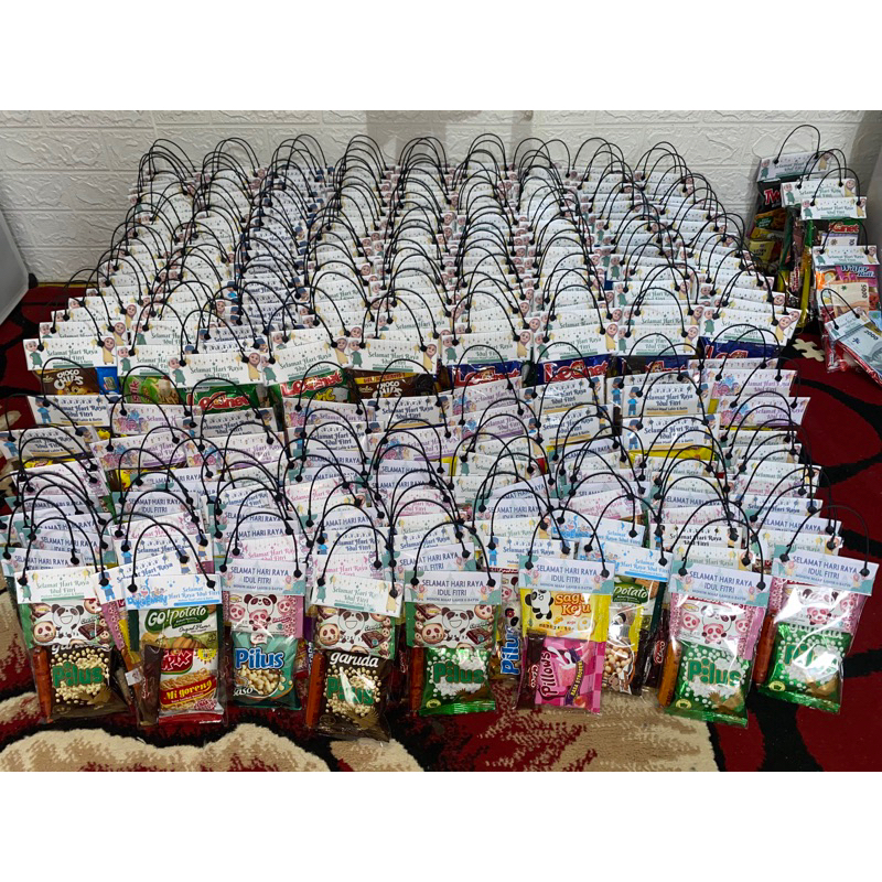 

PAKET SNACK LEBARAN IDUL FITRI