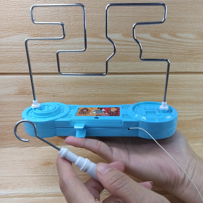 Mainan Fun Electric Maze Game Mainan Electricity Maze Electric Shock Maze Mainan Keluarga