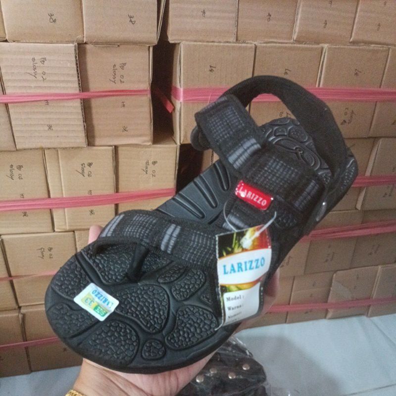 SANDAL GUNUNG ANAK SOL KARET size 33-37 100% LENTUR