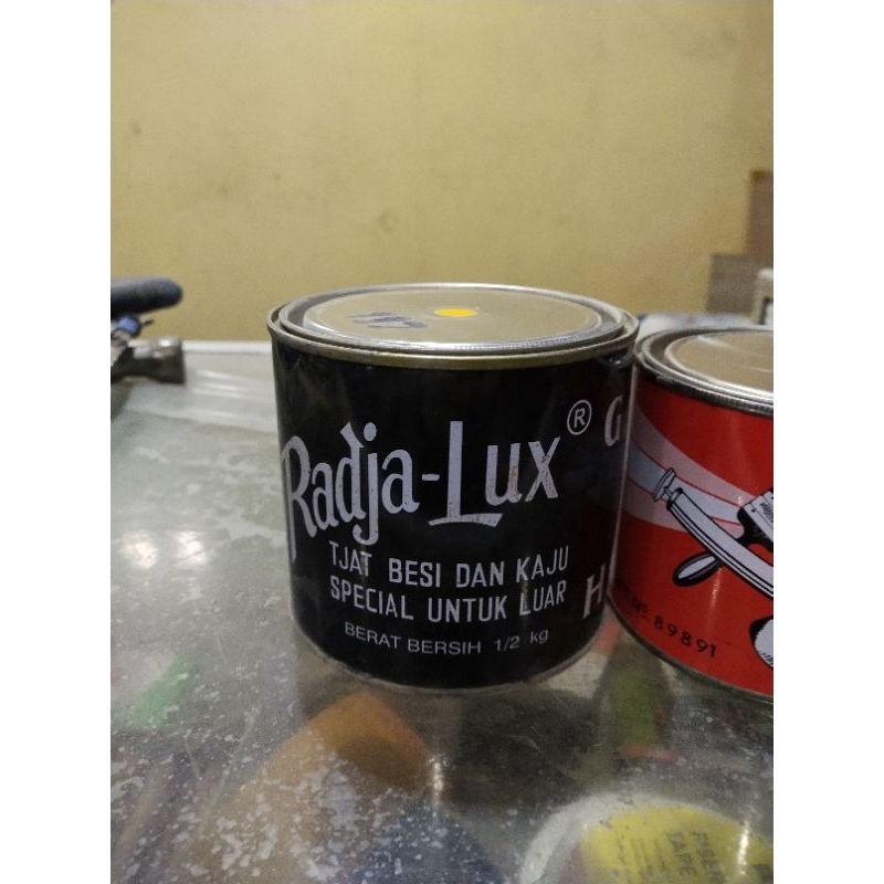 Cat Kayu Dan Besi Radjalux 1/2Kg ( Ungu,  Biru,  Hijau)