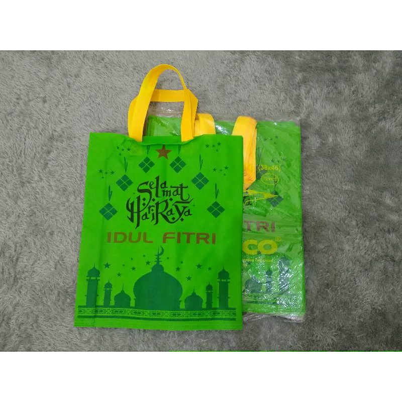 

tas spunbound goodie bag 38*45 cm ukuran besar idul Fitri