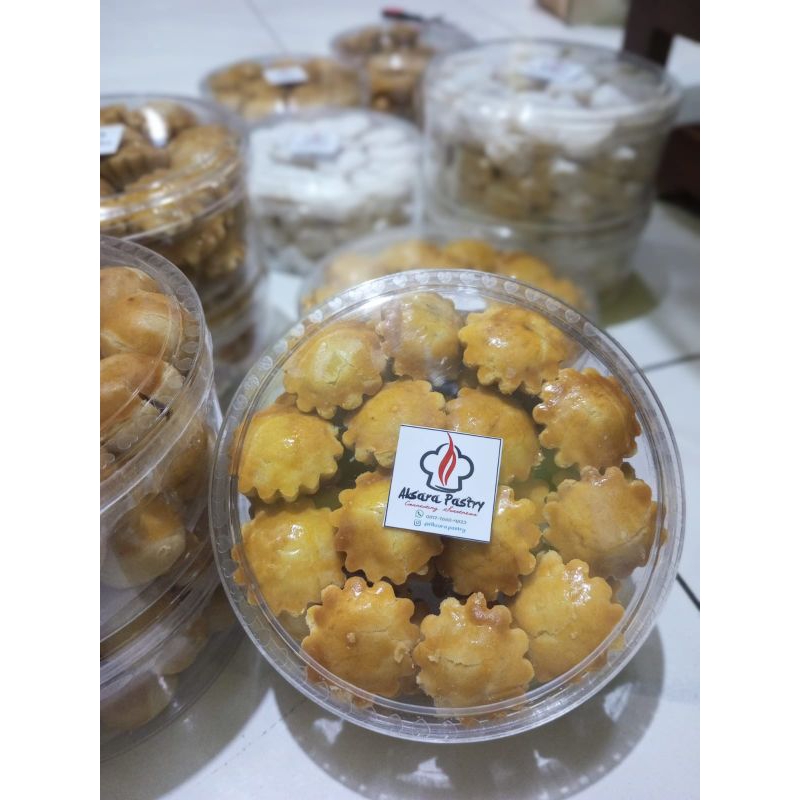

Nastar & kue Kacang
