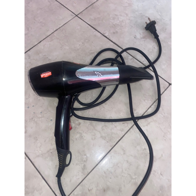 PRELOVED HAIR DRYER