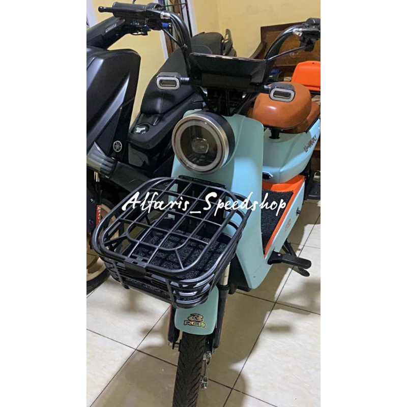 Karpet alas keranjang motor listrik motor charger warna lengkap karpet alas keranjang sepeda listrik