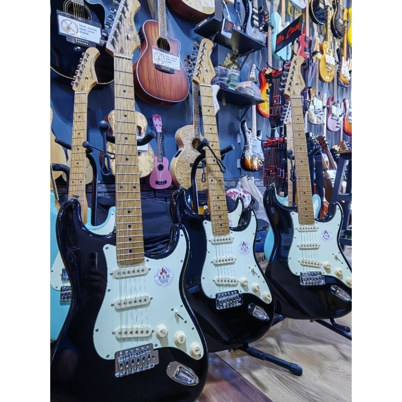 Gitar Bacchus Stratocaster BST1 RSM roasted maple