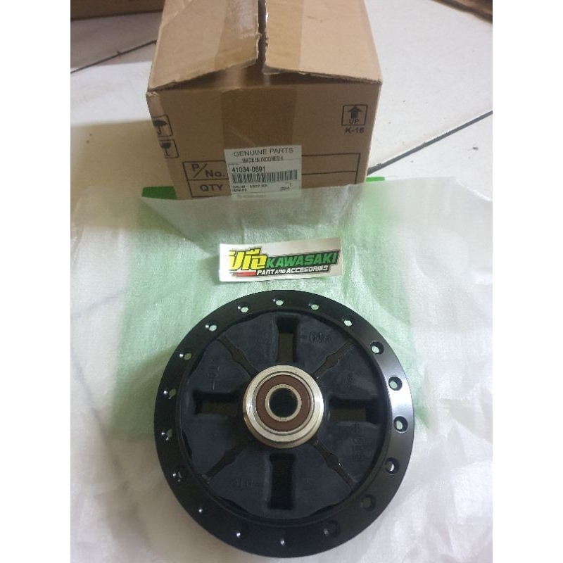 TROMOL BELAKANG KAWASAKI W175 TROMOL REM BELAKANG W 175