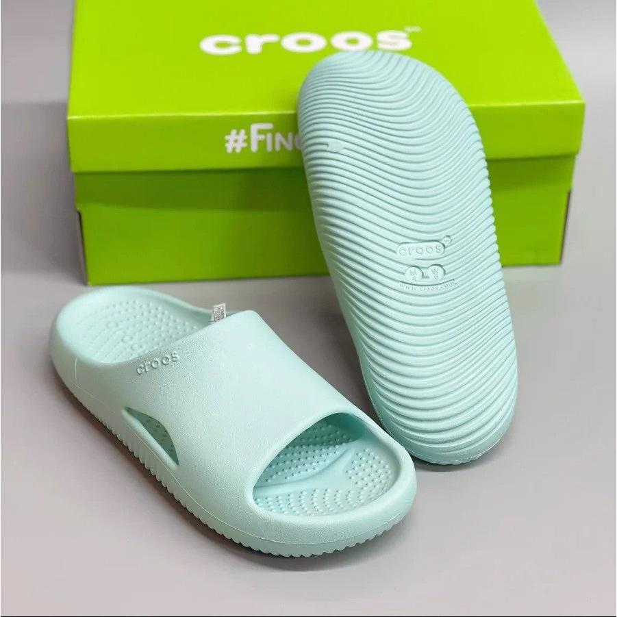 Crocs / Sandal Crocs / Crocs Mellow Slide / Crocs Slide / Sandal / Sandal Slide / Crocs Original / Selop Pria / Selop Wanita / Sandal Selop / Crocs Selop / Crocs Slide / Mellow Slide / Sandal Rumah / Sandal Pria / Sandal Wanita / Crocs Pria / Crocs Wanita