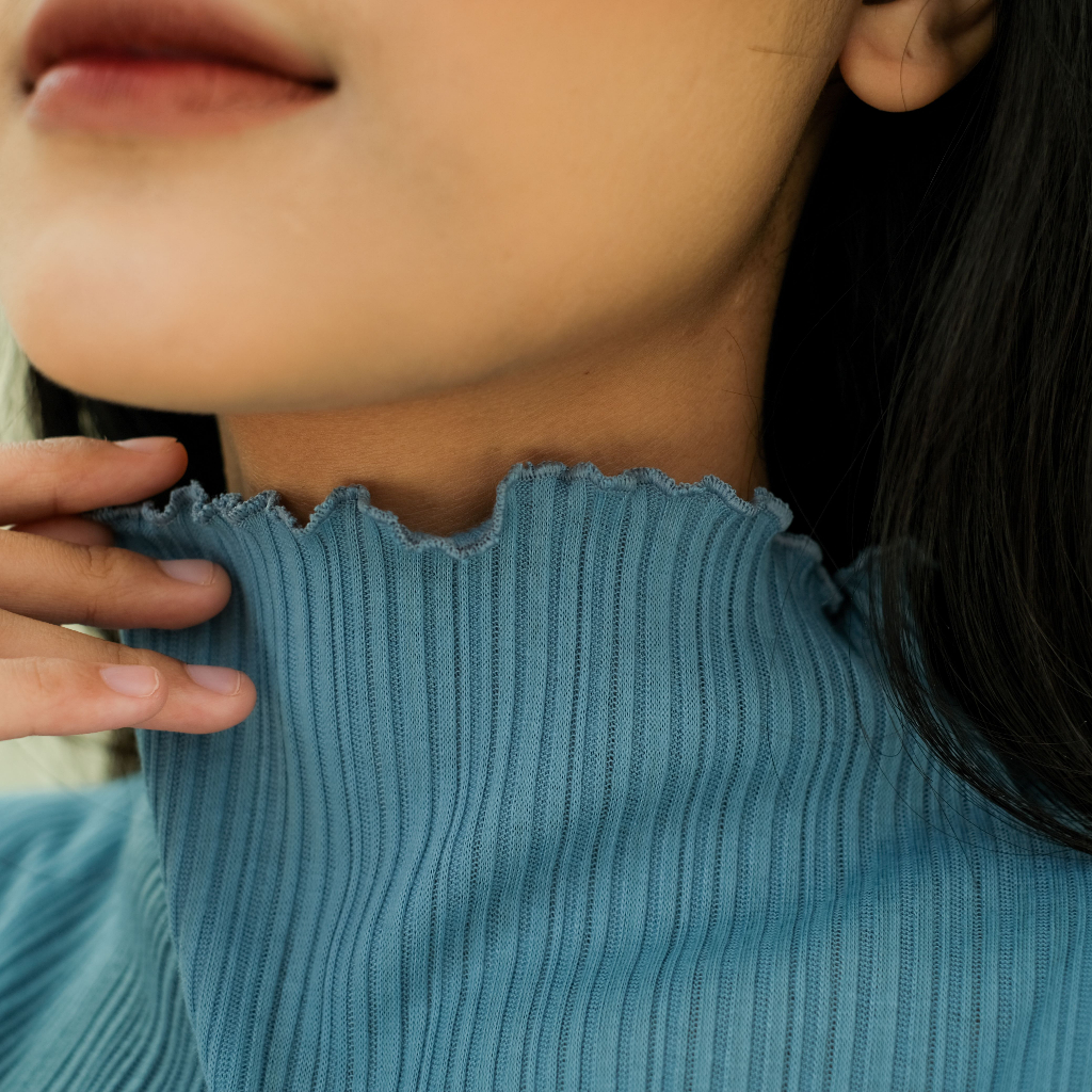 Zara Knit BUSUI FRIENDLY bukaan kiri kanan Blouse Turtleneck Original By Syamaita