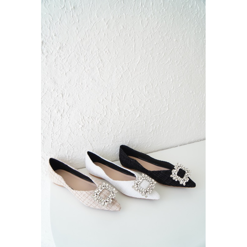 Zahra Flat Shoes